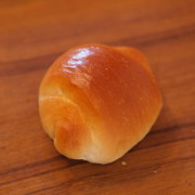 sバターロール